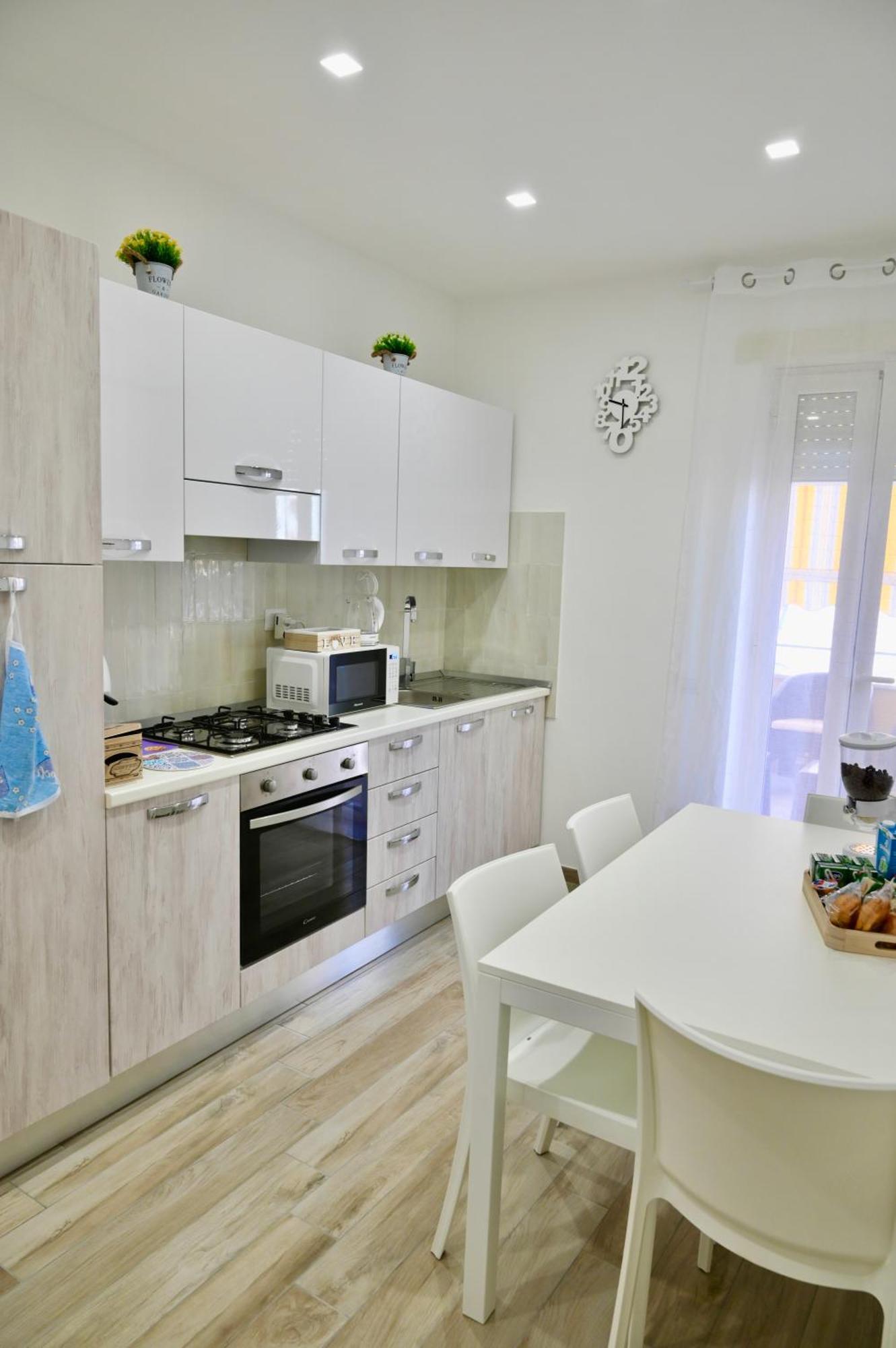 11 Apartment Naples